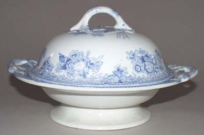 Comport with Cover c1880